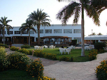 ALADDIN BEACH RESORT 4*