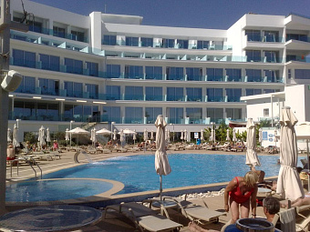  VRISSAKI BEACH HOTEL 3*