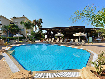 MAKRONISOS VILLAGE 3*