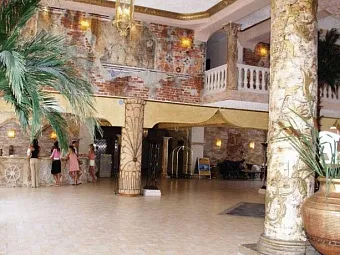 ROYAL PARK ELENITE 4*