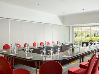 Отель IBIS STYLES BALI BENOA 3*