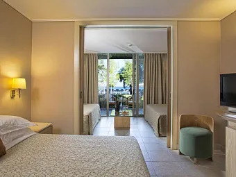 Отель KONTOKALI BAY RESORT & SPA 5*