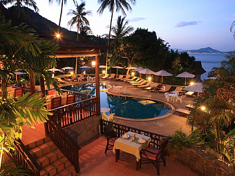Coral Cliff Beach Resort (ex.CORAL COVE CHALET) 3*