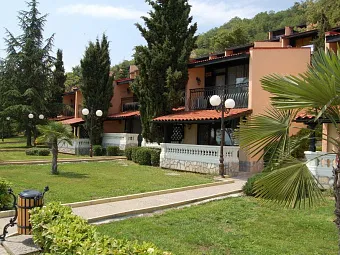 VILLAS ELENITE 4*