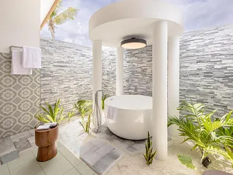 JOY ISLAND MALDIVES 5*