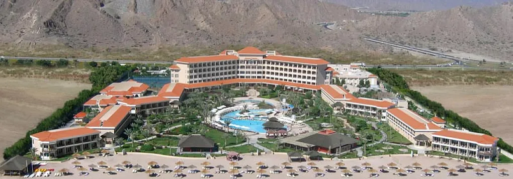 Отель FUJAIRAH ROTANA RESORT & SPA 5*