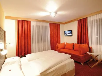 Отель KOENIG HOTEL 3*