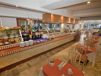 AQUAMARINA BEACH HOTEL CANCUN 4*