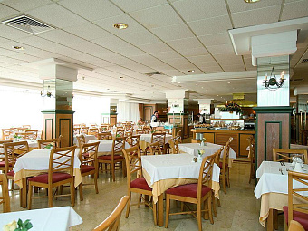  GLOBALES PIONERO HOTEL 4* 