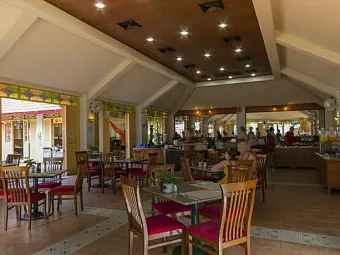  Отель AMORA BEACH RESORT PHUKET 4*, Таиланд, Пхукет. 