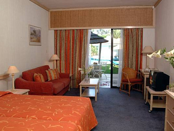 PALM BEACH HOTEL & BUNGALOWS 4*