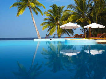 FILITHEYO ISLAND RESORT 4*