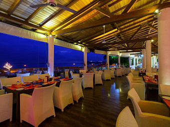 Отель CALAMANDER UNAWATUNA BEACH 3*