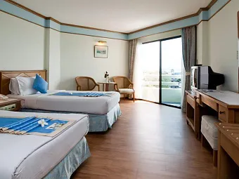 GRAND JOMTIEN PALACE 3+*