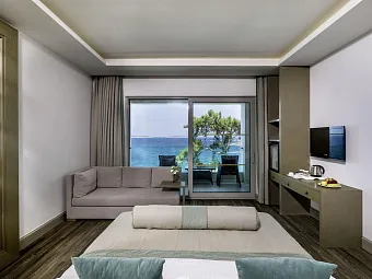 BLUE DREAMS RESORT & SPA 5*