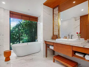 SELECTUM NOA RESORT CAM RANH 5*