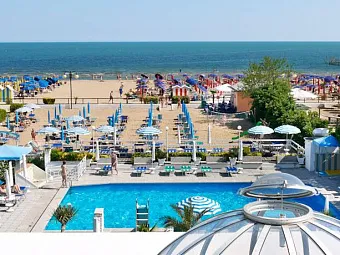 Отель LA BREZZA 3*