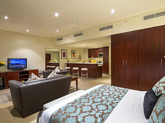 RAMADA PLAZA JUMEIRAH BEACH RESIDENCE 4*