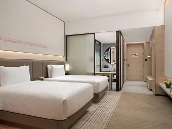 HUALUXE SANYA YALONG BAY RESORT 5*