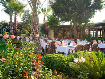 BEACH CLUB DOGANAY 5*