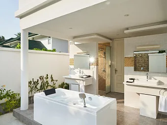 4-Bedroom Beach Residence
