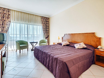PRESA DI FINICA HOTEL & SUITES 5*