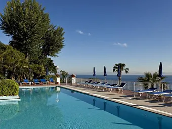 Отель CONTINENTAL MARE 4*