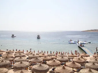 Отель DESSOLE ROYAL ROJANA RESORT 5*