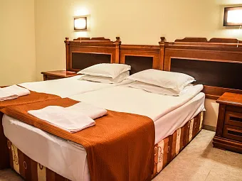  Отель KAROLINA 4*