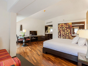PULLMAN (ex. HILTON) PHUKET ARCADIA RESORT & SPA 5*