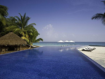 KURAMATHI ISLAND RESORT 4*