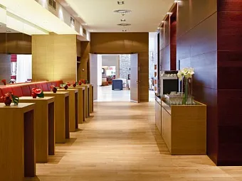 Отель TAUERN SPA ZELL AM SEE-KAPRUN HOTEL 4+*