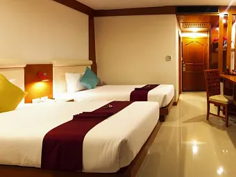BAUMANCASA KARON BEACH RESORT 3*