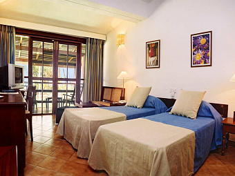 CLUB BENTOTA 4*