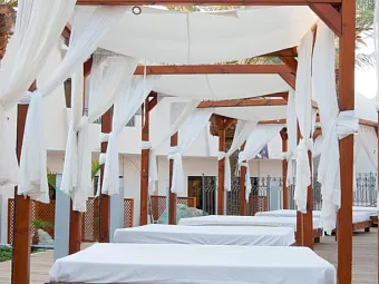 Отель LEONARDO PRIVILEGE EILAT 4*