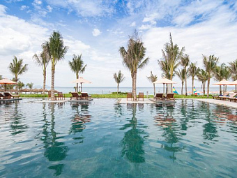 RIVIERA DELUXE CAM RANH RESORT 5*