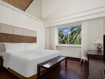 SWISSOTEL & GRANG MERCURE YALONG BAY 5*