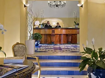 Отель MIRAMARE E CASTELLO 5*
