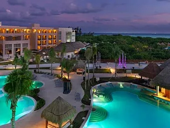 Отель PARADISUS PLAYA DEL CARMEN LA ESMERALDA 5*