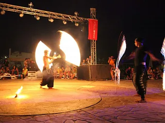 Отель DESSOLE ROYAL ROJANA RESORT 5*