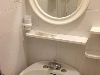 Отель JUNIOR 3*