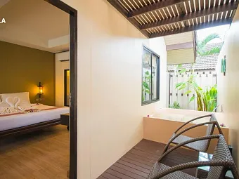 PHUKET ISLAND VIEW HOTEL 3*