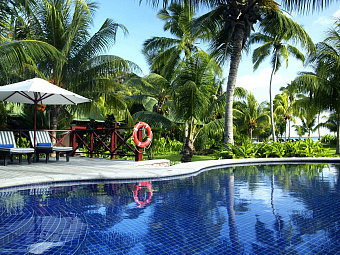 PARADISE SUN PRASLIN SEYCHELLES 4+*