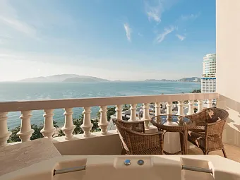 SUNRISE NHA TRANG BEACH HOTEL & SPA 5*
