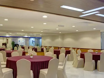TULIP INN ROYAL SUITES 3*