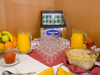 Отель ALVORADA 3*