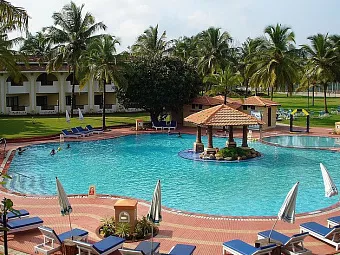 Отель HOLIDAY INN 5*