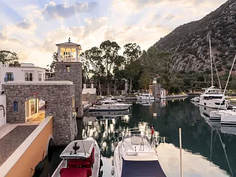 RADISSON COLLECTION HOTEL BODRUM 5*