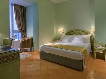 Отель MIRAMARE E CASTELLO 5*