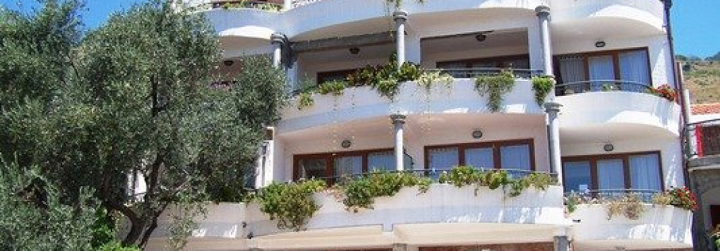 Отель LEVANTIN INN 3*, Черногория, Святой Стефан.